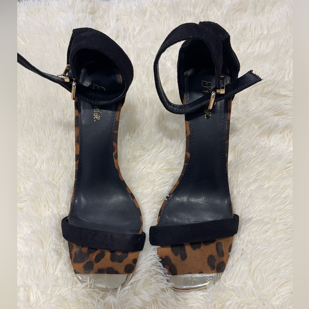 Elegant Black and Brown Leopard Print Heels